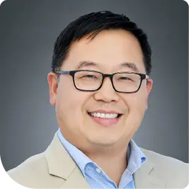 Clark Huang Headshot